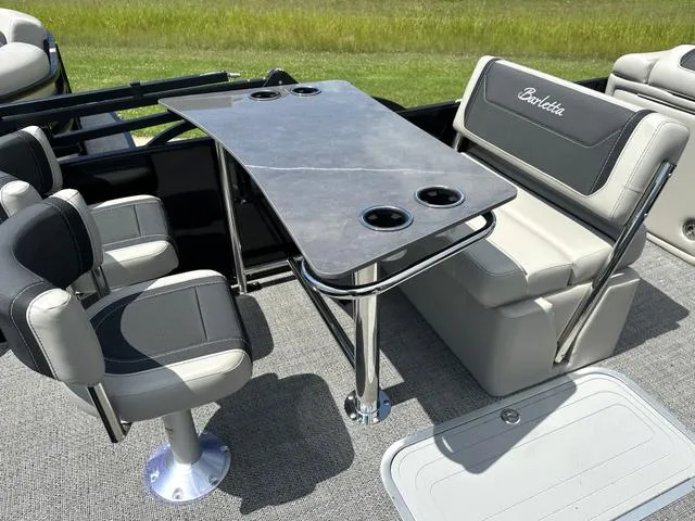 Slide: The Image of Barletta CABRIO C24UE 2026 - 19