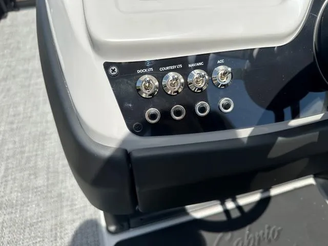 Slide: The Image of Barletta CABRIO C24UE 2026 - 21