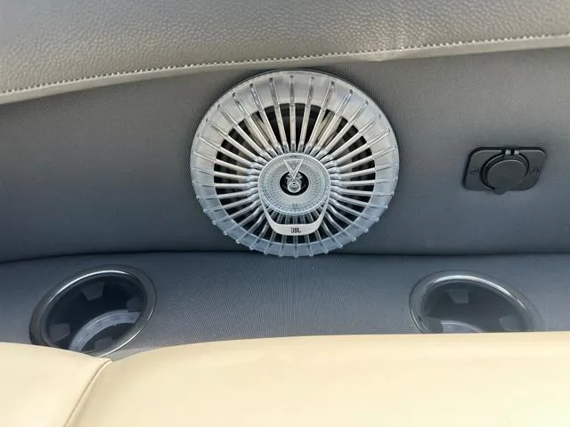 Slide: The Image of Barletta CABRIO C24UE 2026 - 31