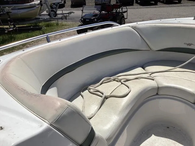 Slide: The Image of Four Winns 240 Horizon 2003 - 11