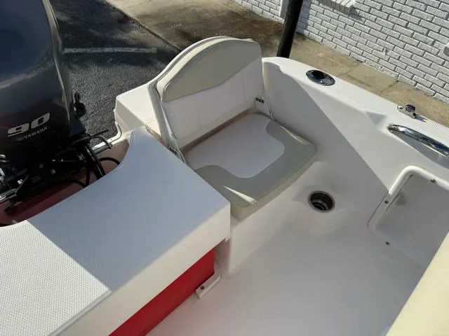 Slide: The Image of Robalo R160 2017 - 15