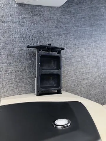 Slide: The Image of Barletta Cabrio 24UC 2023 - 29