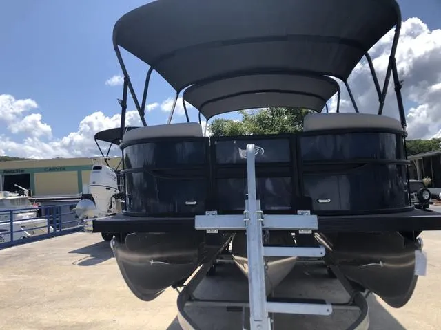 Slide: The Image of Barletta Cabrio 24UC 2023 - 4