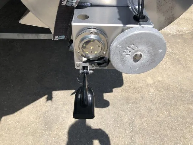 Slide: The Image of Barletta Cabrio 24UC 2023 - 8