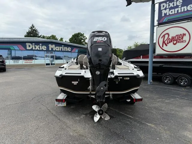 Slide: The Image of Nitro ZV-21 2014 - 10