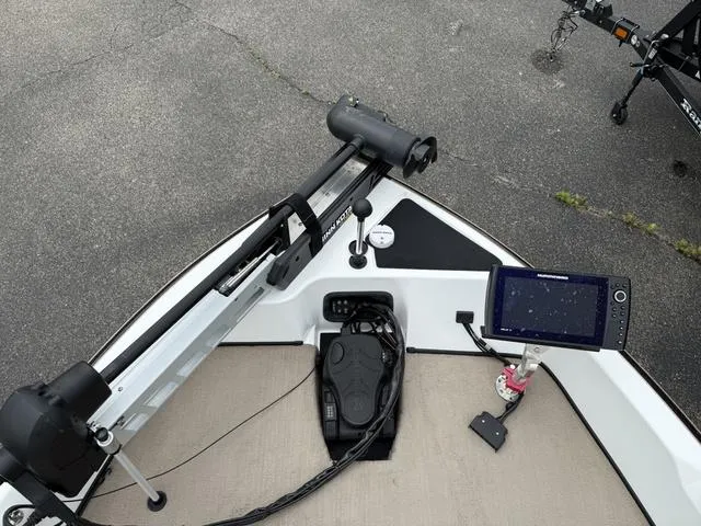 Slide: The Image of Nitro ZV-21 2014 - 4