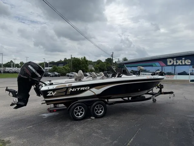 Slide: The Image of Nitro ZV-21 2014 - 9