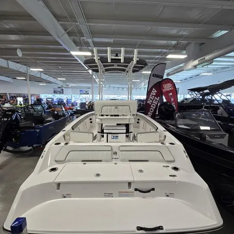 Slide: The Image of Yamaha 190FSH SPORT 2025 - 5