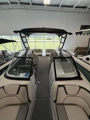 Slide: The Image of Yamaha AR250 2025 - 5