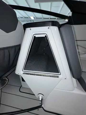 Slide: The Image of Yamaha 252XE 2025 - 13