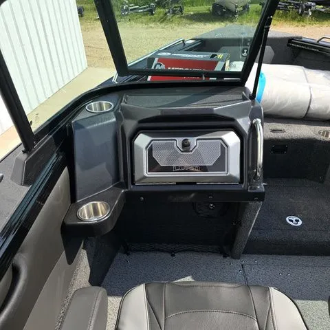 Slide: The Image of Lund 1975 Tyee 2026 - 18