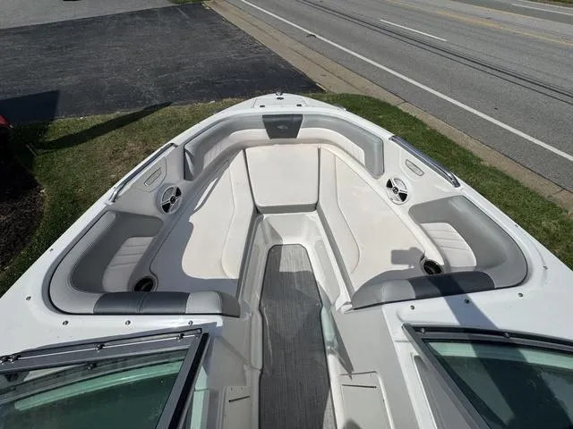 Slide: The Image of Chaparral 21SSI 2020 - 5