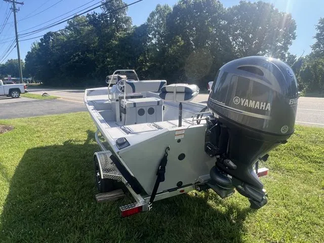 Slide: The Image of G3 Gator Tough Tunnel 18 CCJ DLX 2025 - 3