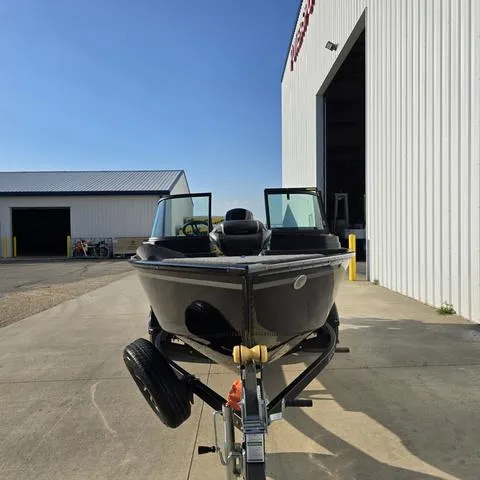 Slide: The Image of Lund 1650 REBEL SPORT 2025 - 3