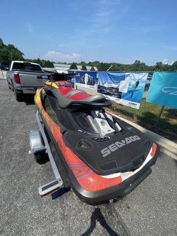 Slide: The Image of Sea-Doo GTX 2010 - 5