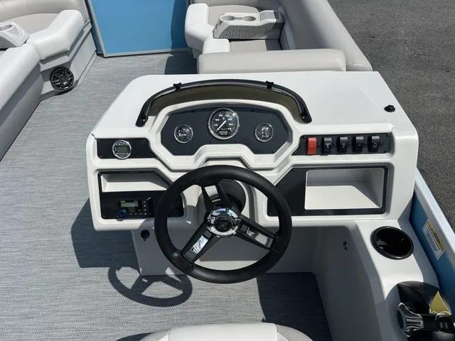 Slide: The Image of Godfrey Xpierence 2286 SFLX 2026 - 6