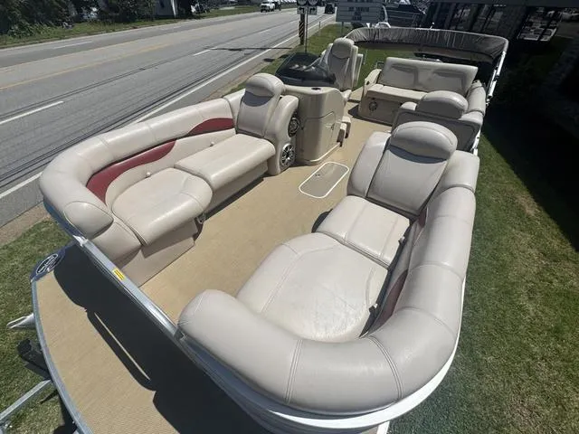 Slide: The Image of Godfrey 240 Elite 2014 - 3