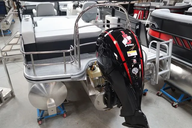 Slide: The Image of Lowe SS 230 DV Triple Tube 2026 - 17