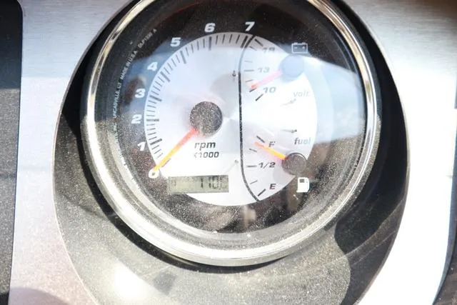 Slide: The Image of Godfrey Aqua Patio 235 Elite 2018 - 13