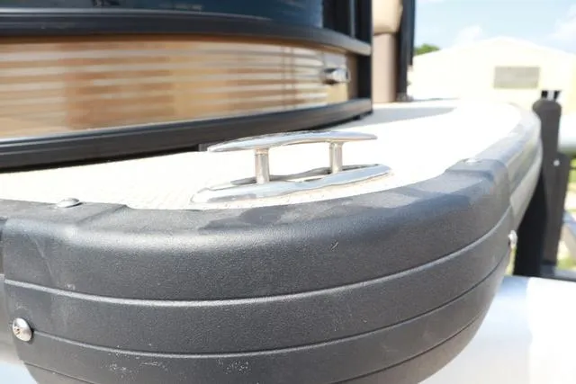 Slide: The Image of Godfrey Aqua Patio 235 Elite 2018 - 17