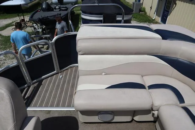 Slide: The Image of Godfrey SWEETWATER 2086 2014 - 11