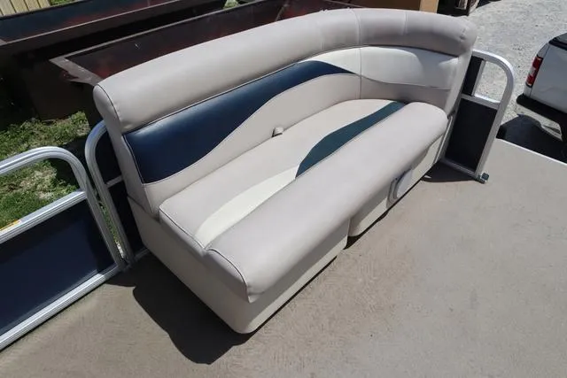 Slide: The Image of Godfrey SWEETWATER 2086 2014 - 14