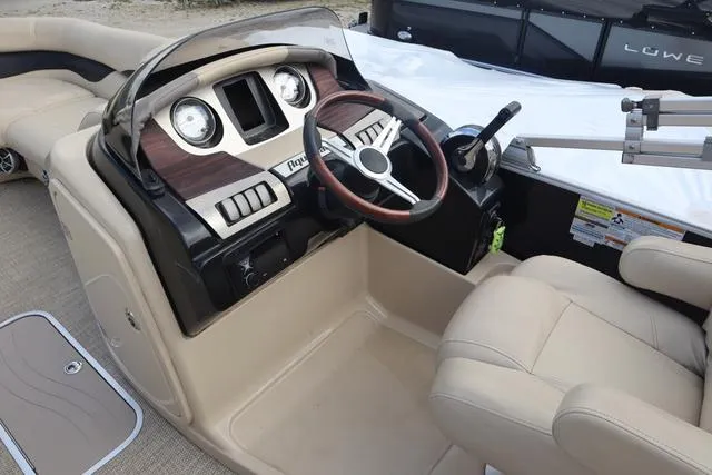 Slide: The Image of Godfrey Aqua Patio 240 BC3 2016 - 12