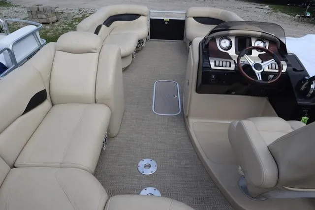 Slide: The Image of Godfrey Aqua Patio 240 BC3 2016 - 27