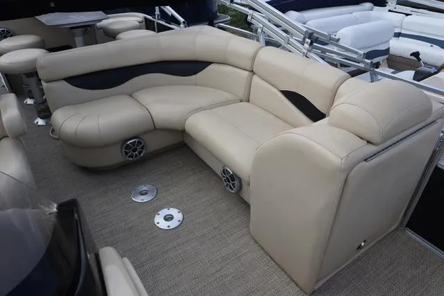 Slide: The Image of Godfrey Aqua Patio 240 BC3 2016 - 9