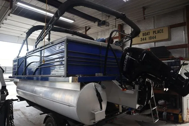 Slide: The Image of Lexington 517 SE 2021 - 13