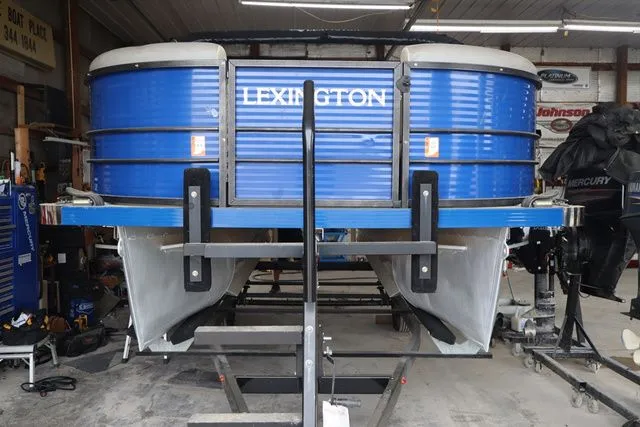 Slide: The Image of Lexington 517 SE 2021 - 4