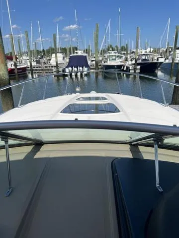 Slide: The Image of Sea Ray 310 Sundancer 2016 - 35