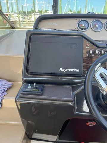 Slide: The Image of Sea Ray 310 Sundancer 2016 - 36