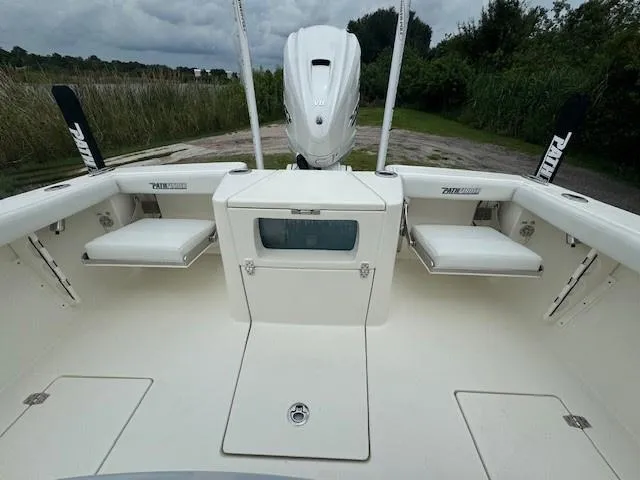 Slide: The Image of 2025 Pathfinder 2700 Open boat console with steering wheel and controls. - 16