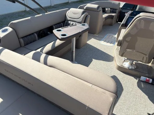 Slide: The Image of Bennington 23LXSSB 2026 - 11