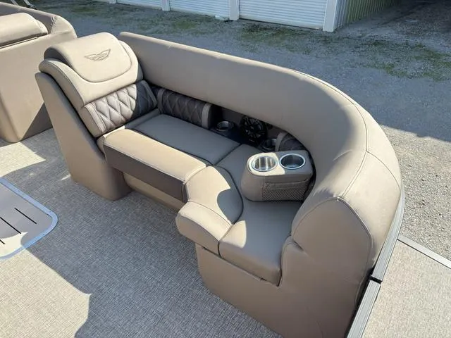 Slide: The Image of Bennington 23LXSSB 2026 - 5