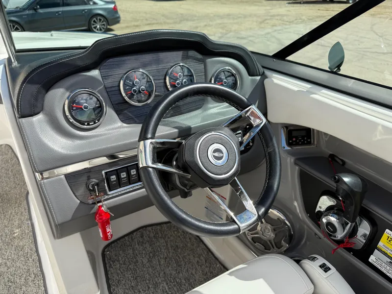 Slide: The Image of Chaparral 226 SSi 2014 - 13