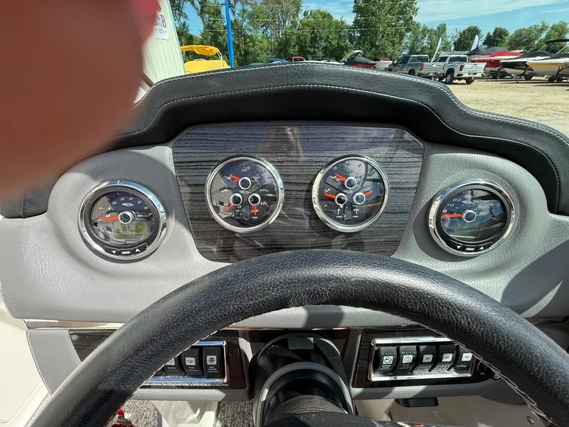 Slide: The Image of Chaparral 226 SSi 2014 - 15