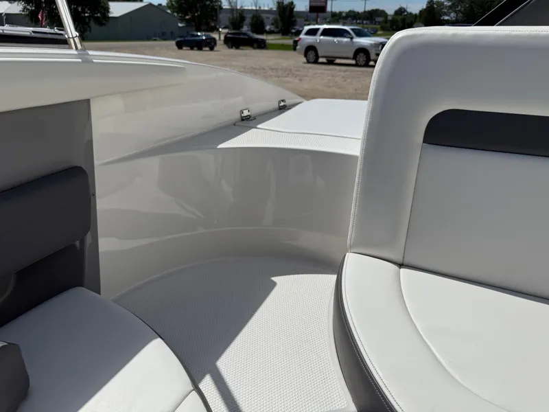 Slide: The Image of Chaparral 226 SSi 2014 - 25