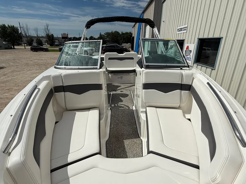 Slide: The Image of Chaparral 226 SSi 2014 - 4