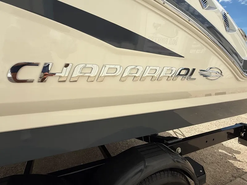 Slide: The Image of Chaparral 226 SSi 2014 - 6