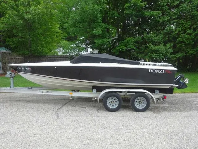 Slide: The Image of Dozni Minx 1987 - 4