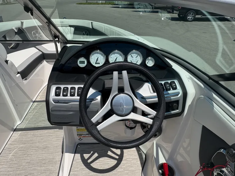 Slide: The Image of Regal 2000 ES 2019 - 10