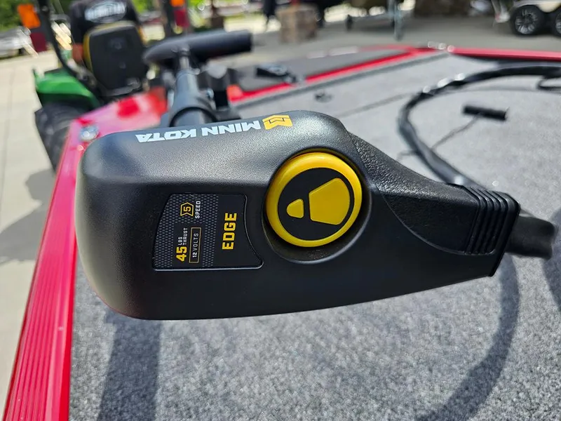 Slide: The Image of Minn Kota Edge trolling motor on 2026 Tracker Bass Tracker Classic XL boat. - 19