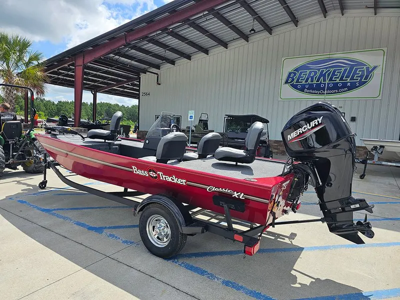 Slide: The Image of 2026 Tracker Bass Tracker Classic XL boat with Mercury engine at Berkeley Outdoors. - 3