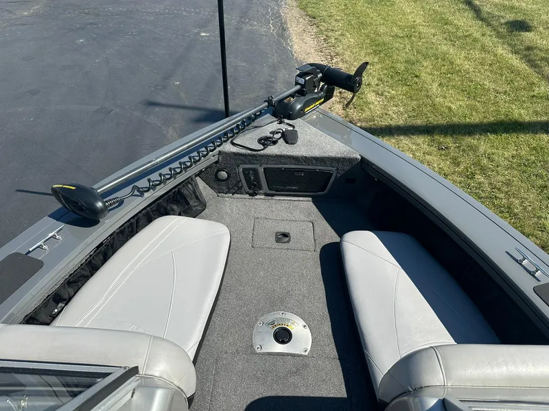 Slide: The Image of Tracker Targa V-18 Combo 2015 - 14