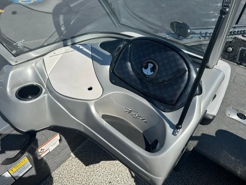 Slide: The Image of Tracker Targa V-18 Combo 2015 - 24