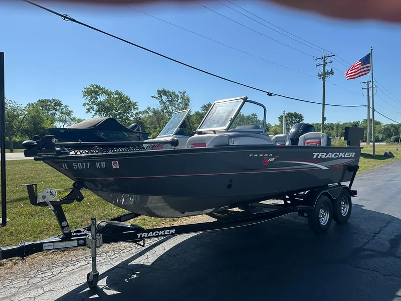 Slide: The Image of Tracker Targa V-18 Combo 2015 - 3