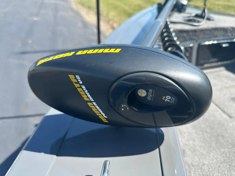 Slide: The Image of Tracker Targa V-18 Combo 2015 - 40