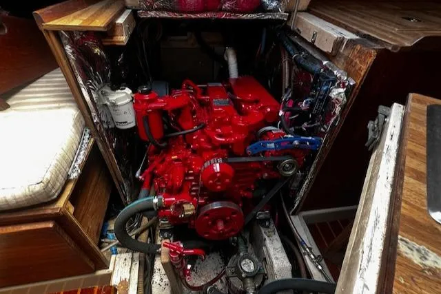 Slide: The Image of CAL 39 MK II Sloop 1980 - 60